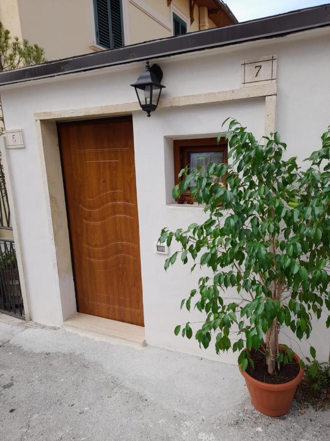 In Vino Veritas Sulmona Exterior photo